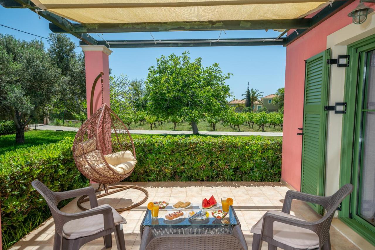 Monambeles Villas Svoronata Exterior foto